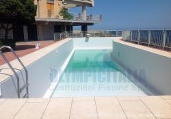 Quarta Fase: Installazione liner per piscine