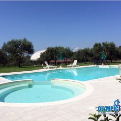 Costruzione piscina Agriturismo Calabria